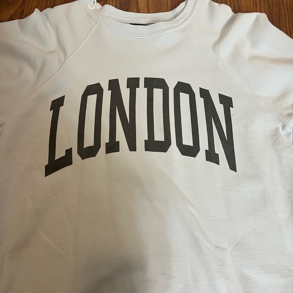 Free people retro brand classic crew neck. London